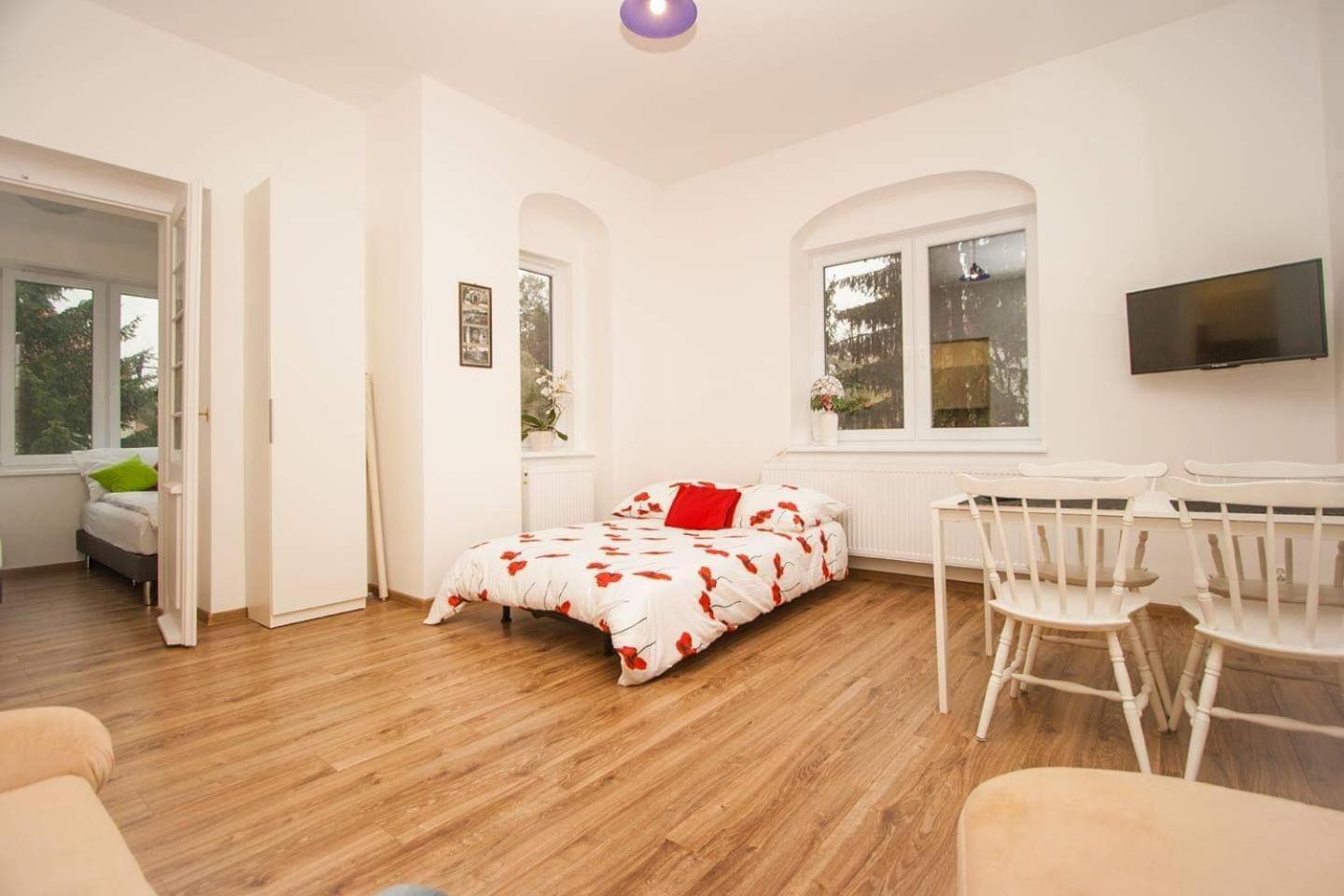 Słowiańska 4 Apartament *